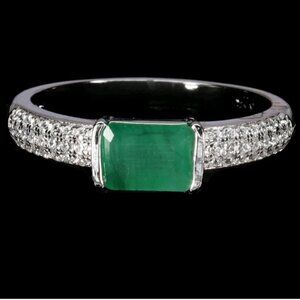 925 Sterling Silver Ring with Natural Emerald 7x5mm & Cz